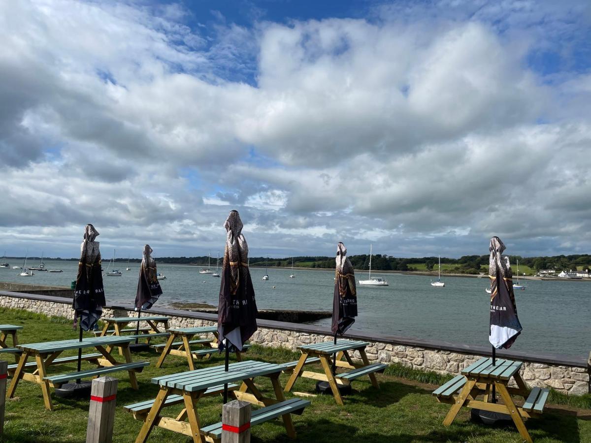 Garddfon Inn Y Felinheli Extérieur photo
