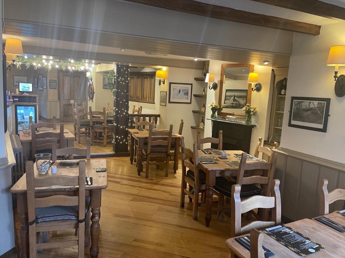 Garddfon Inn Y Felinheli Extérieur photo